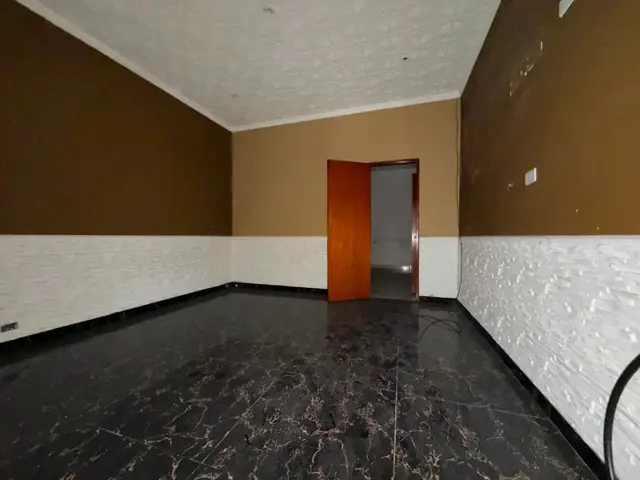 Venta de casa a refaccionar