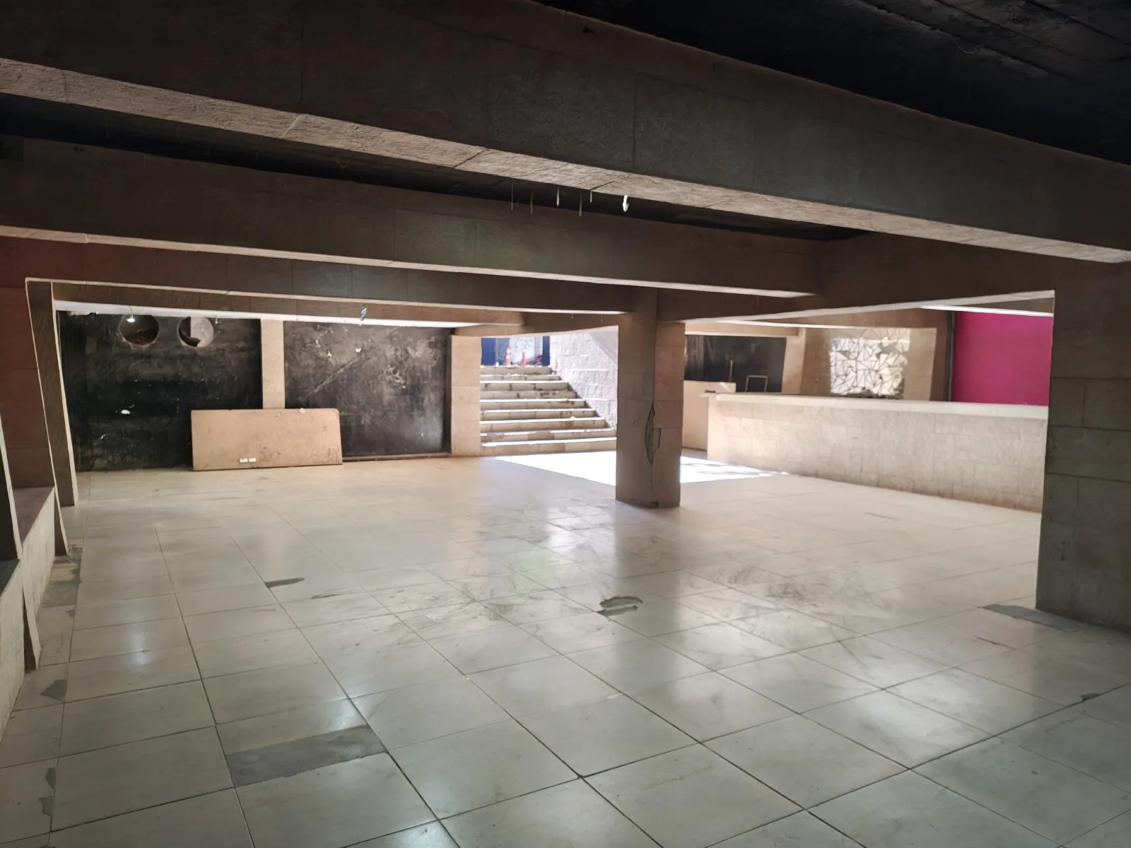 LOCAL COMERCIAL VENTA/ALQUILER foto 5