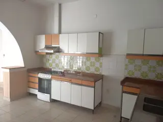 Casa en Venta PH 3 ambientes Fondo y Garaje Haedo Norte foto 3