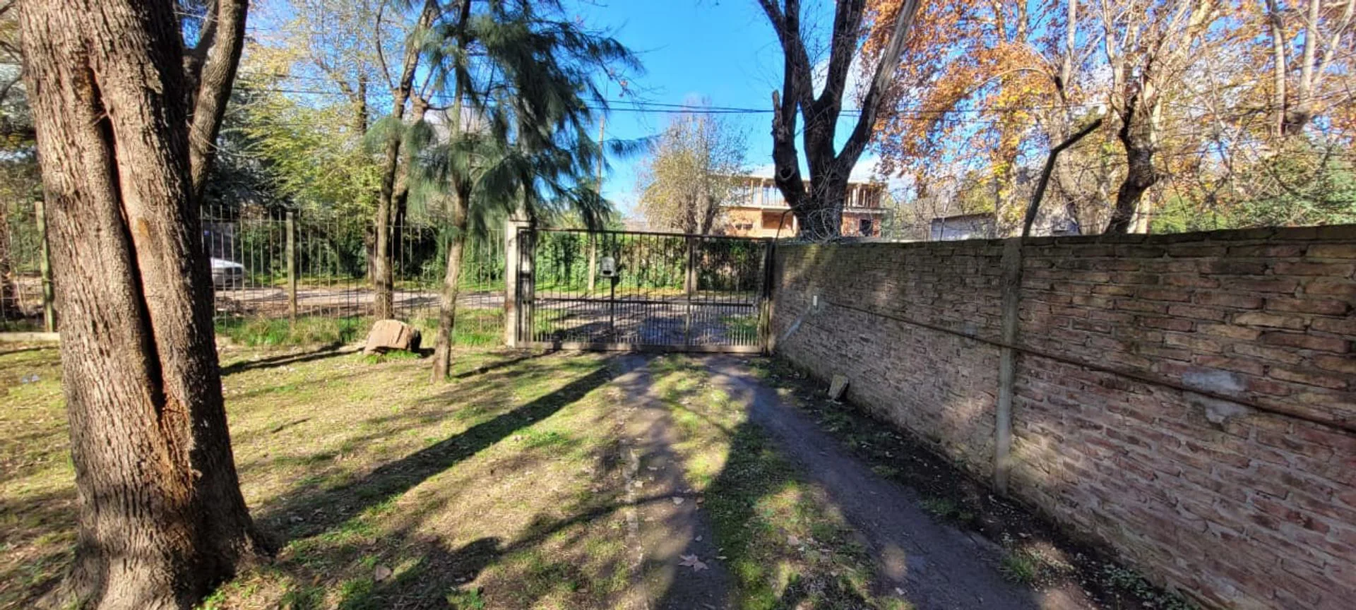 CASA QUINTA CON PARRILLA Y QUINCHO foto 3