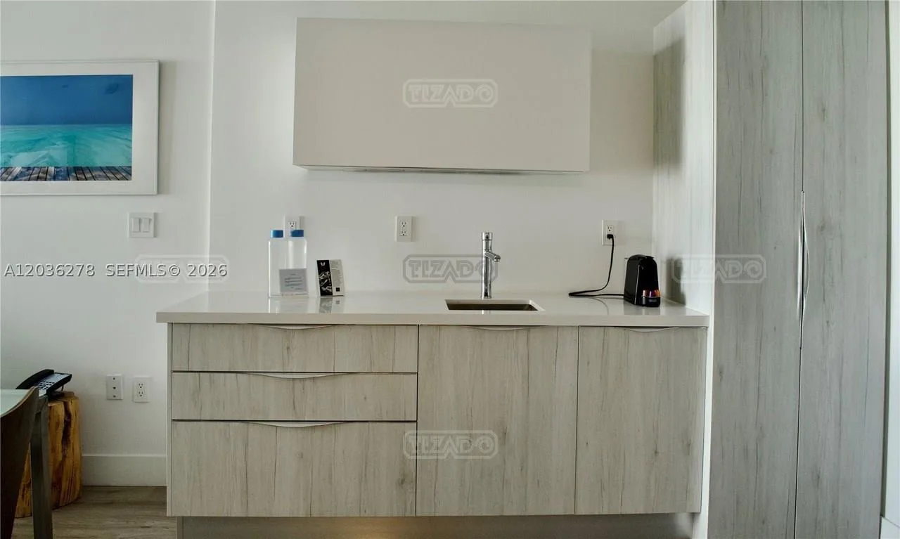 6080 Collins Ave. #506 6000 foto 5