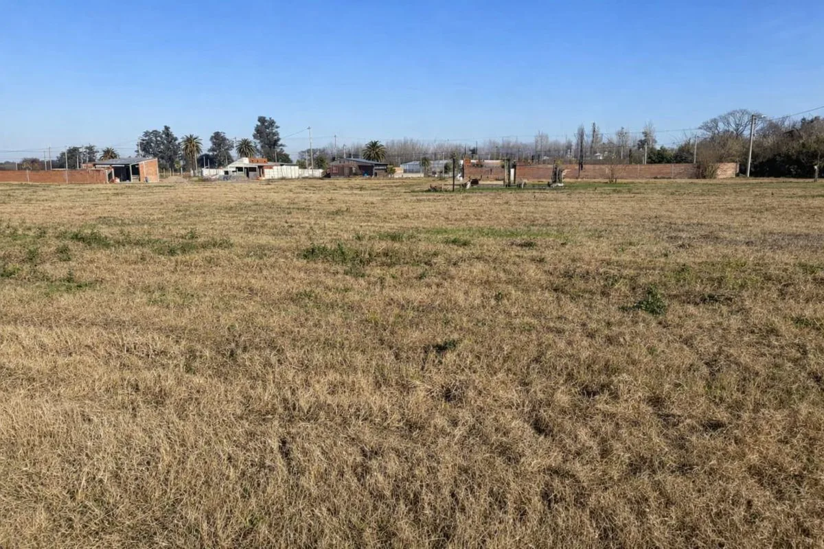 LOTE EN VENTA EN BARRIO CERRADO - NUEVO LULES foto 4