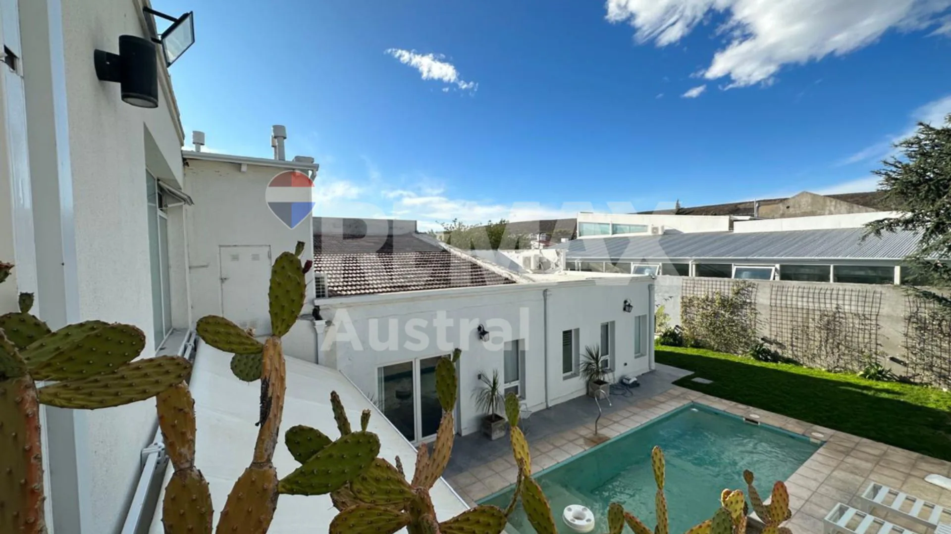 CASA NIVEL GERENCIAL EN RADA TILLY foto 2