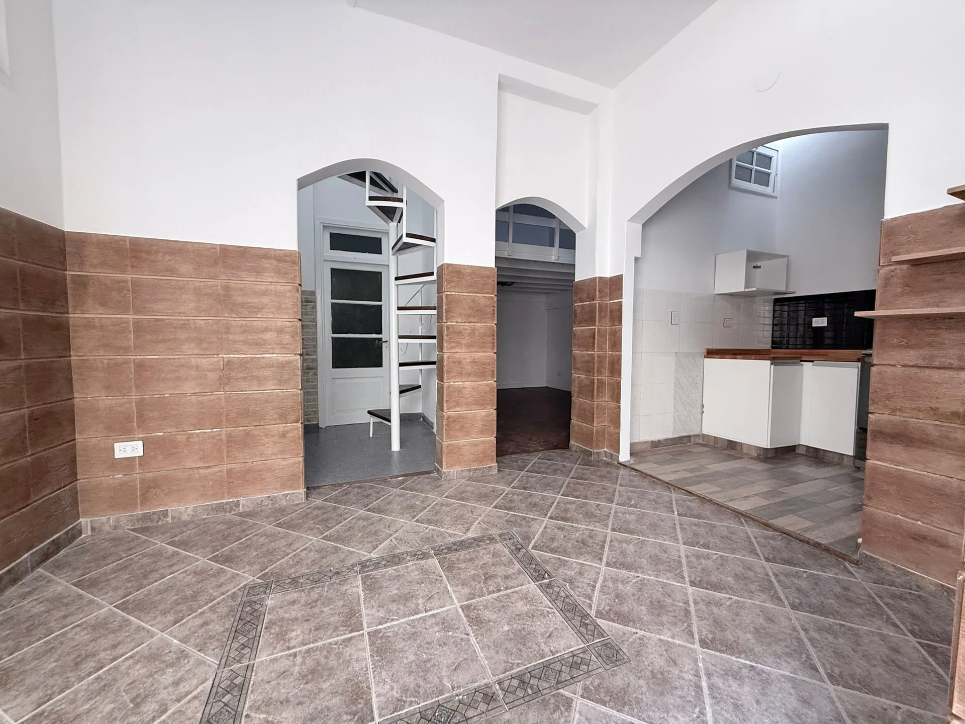 VENDE PH 4 AMB TERRAZA Y PATIO foto 4