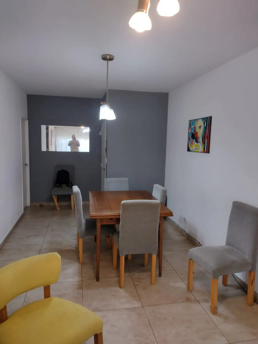 Se Vende un Hermoso Departamento de 3 Ambientes con Balcón - San Telmo foto 3