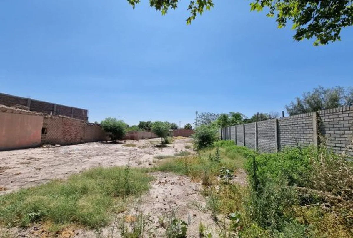LOTE DE 947 M2, EN SANTA LUCIA foto 2