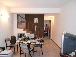 Triplex en Venta en Ramos Mejía, La Matanza, Buenos Aires foto 2