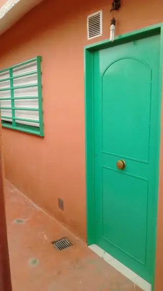 VENTA- CASA PARA DOS FAMILIAS foto 2