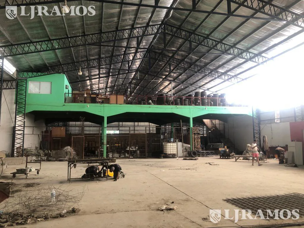 Depósito en  Alquiler en Zárate foto 2