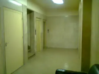 PISO DE EXCELENTES OFICINAS SOBRE DIAGONAL SUR foto 2