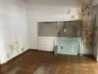 Venta Local Comercial con Vivienda a reciclar foto 3
