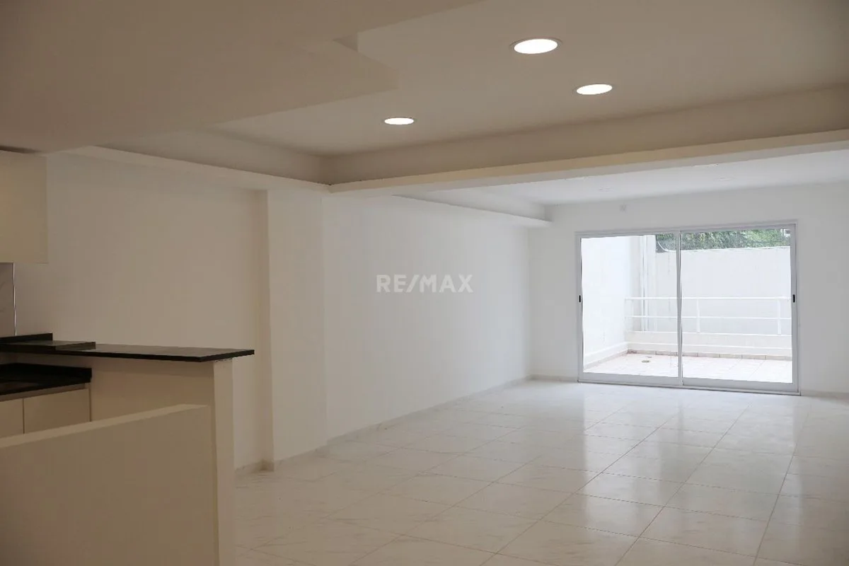 VENTA DPTO 4 AMB EN PALERMO CON PARRILLA Y COCHERA foto 4