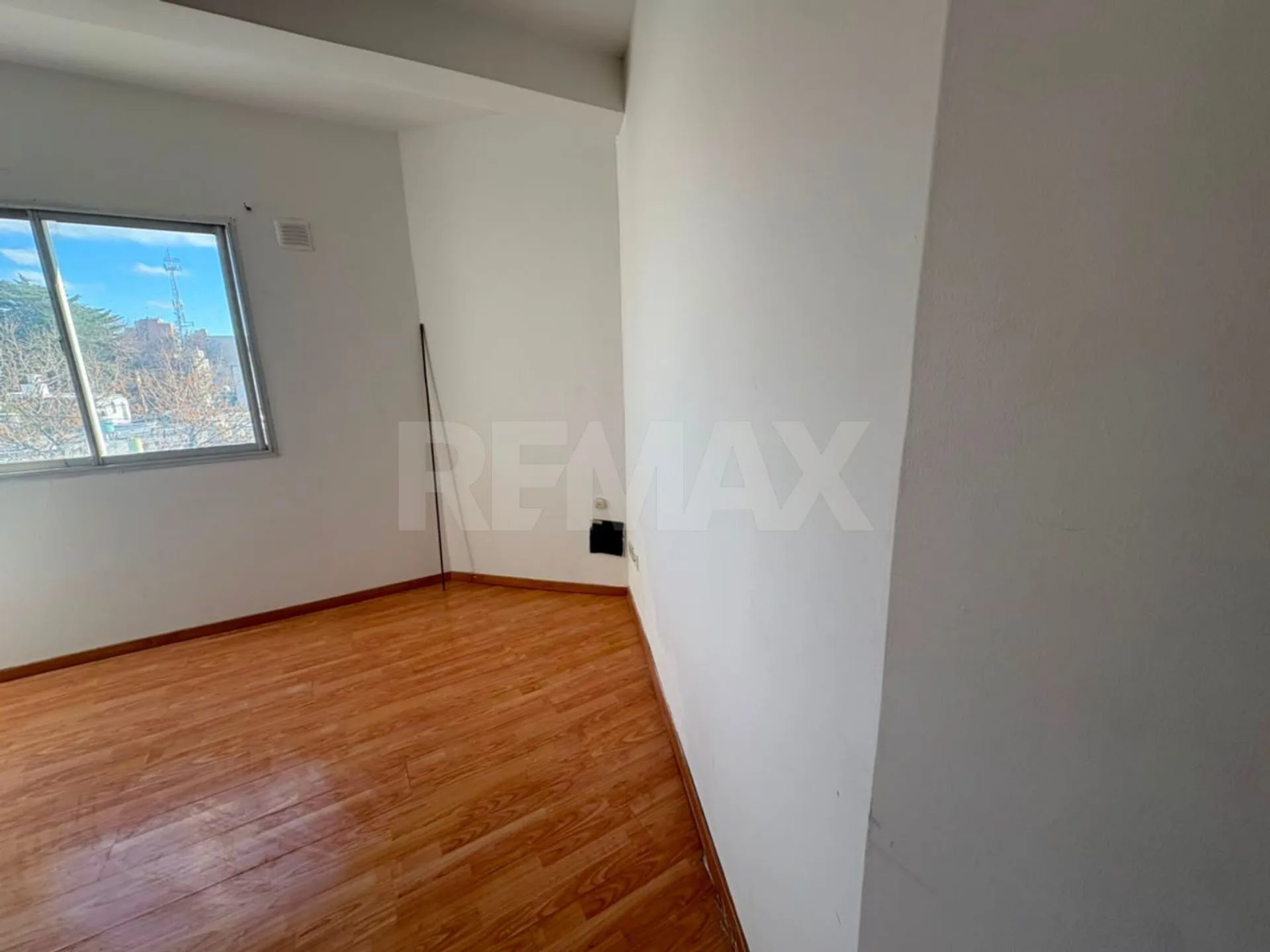 ALQUILER DEPARTAMENTO 1 DORMITORIO EN CIPOLLETTI foto 5