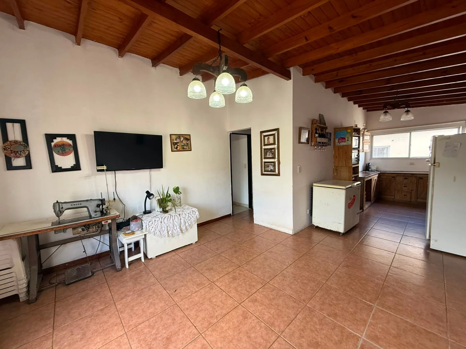 Venta Casa con terreno + 4 deptos en San Fernando foto 5