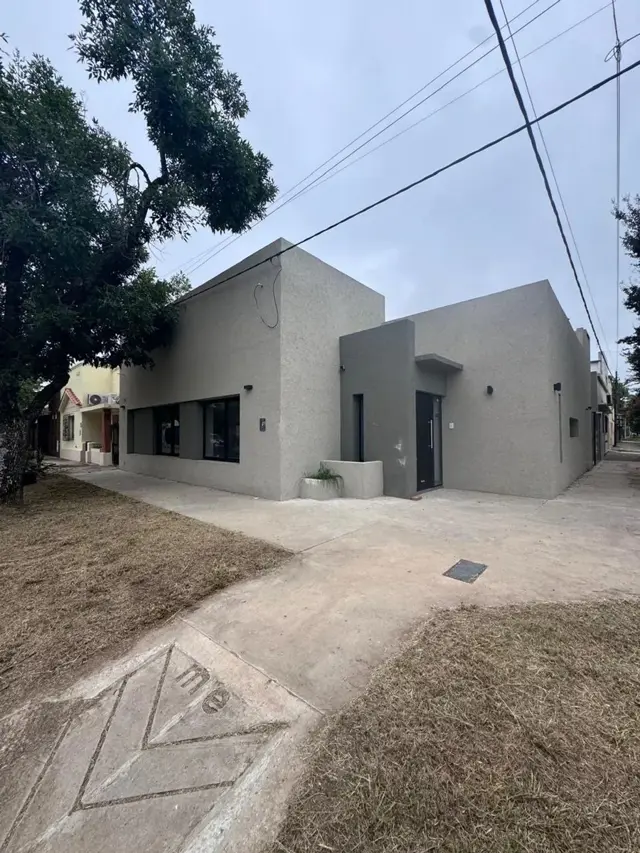 Venta Casa a estrenar - Zona parque