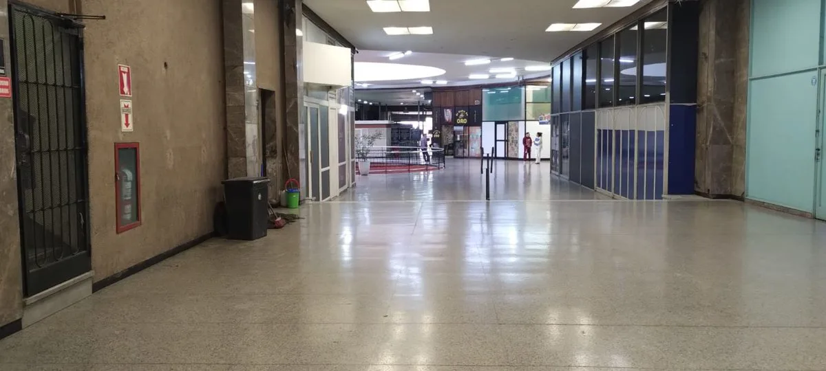 Venta de local comercial en Galería Tonsa