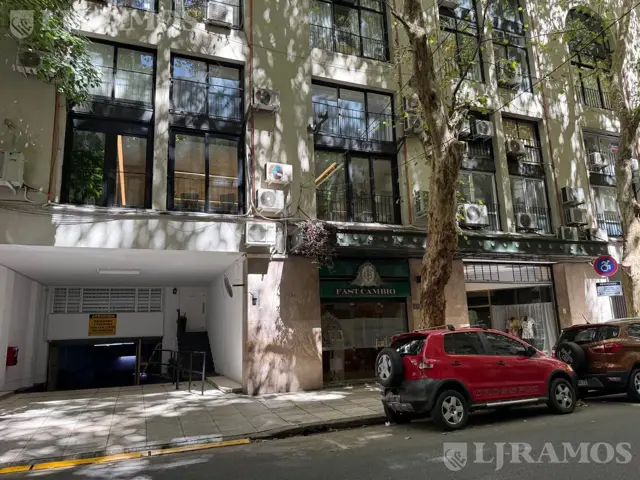 Oficina en Venta en Recoleta - POSADAS 1564 -Piso 1