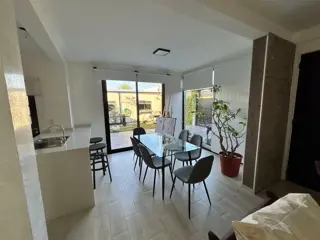 Casa en Venta en SAN CARLOS  jardin quincho coch foto 5