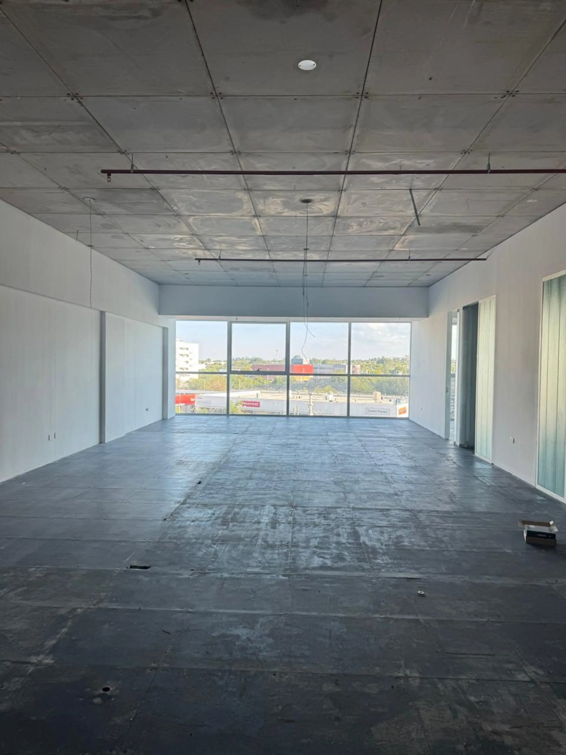 ALQUILER OFICINA 175 m² PISO 2 - CIUDAD GAMA foto 5