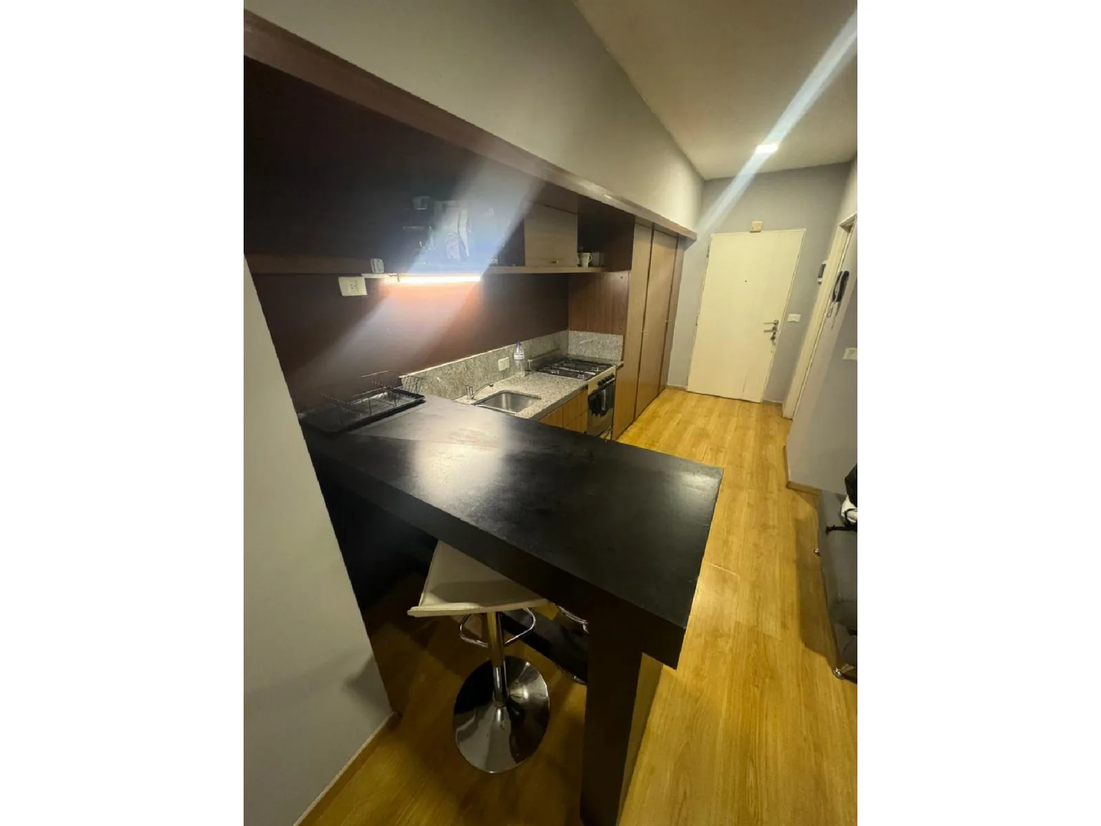 VENTA!!! Monoambiente Con Balcón Frente a la UADE, Caba. foto 4