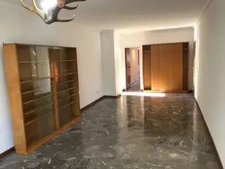 VILLA DEL PARQUE - EXCELENTE DEPARTAMENTO 3 DORMITORIOS Y DEPENDENCIA foto 2