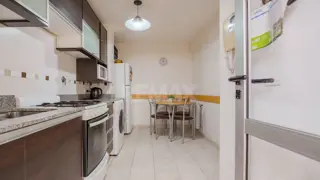 4 ambientes con parrilla + 2 patios APTO CREDITO foto 4