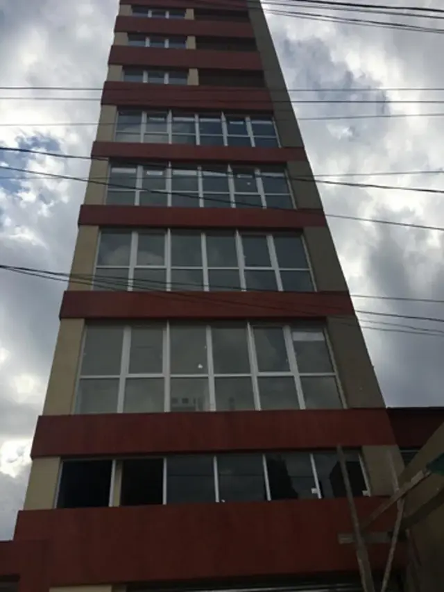 Oficina A Estrenar . Ideal Estudio, Consultorio