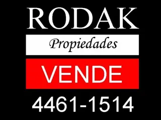 SE VENDE LOCAL 180 M2 EN VILLA LUZURIAGA foto 1
