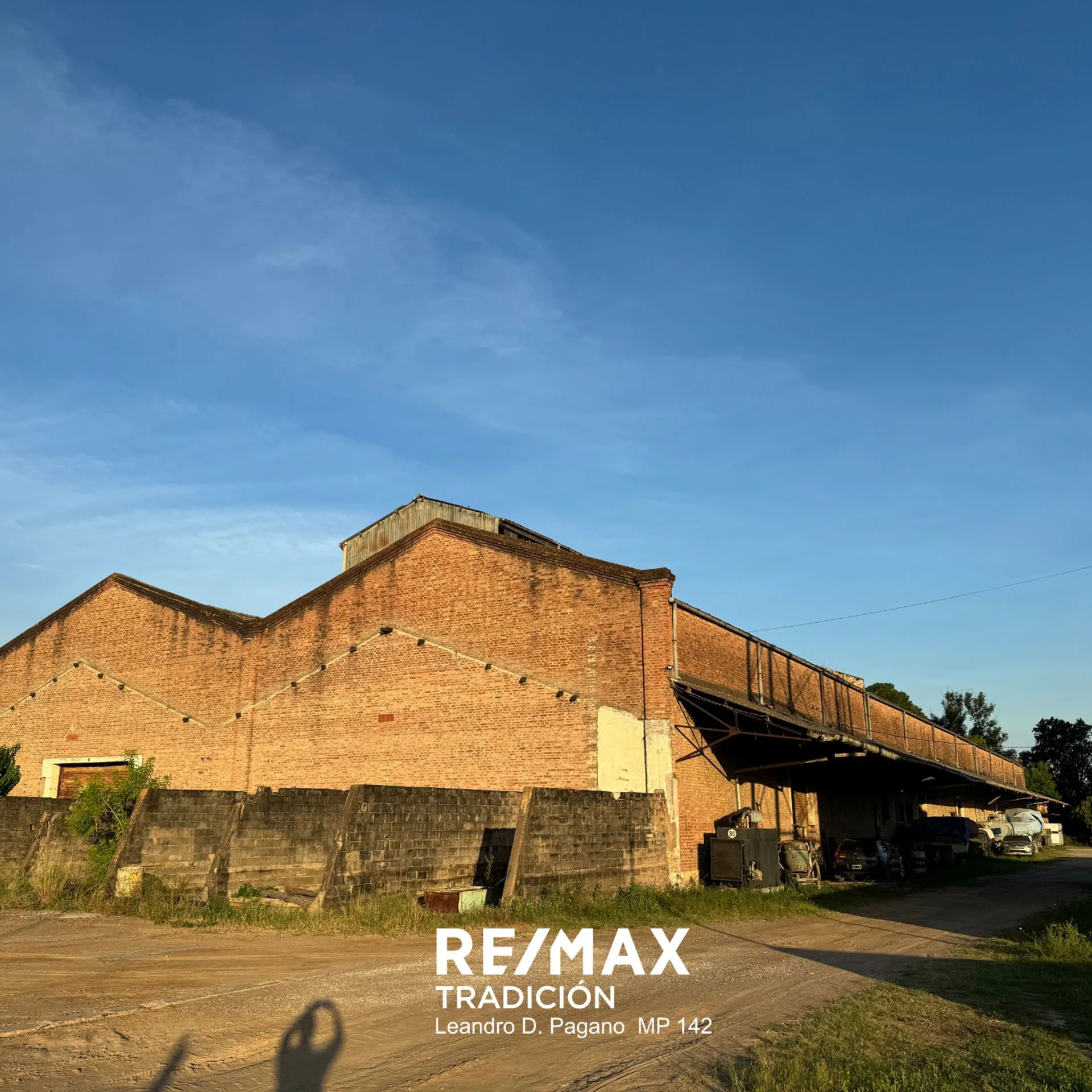 Terreno Industrial con galpón EN VENTA Pto Vilelas foto 2