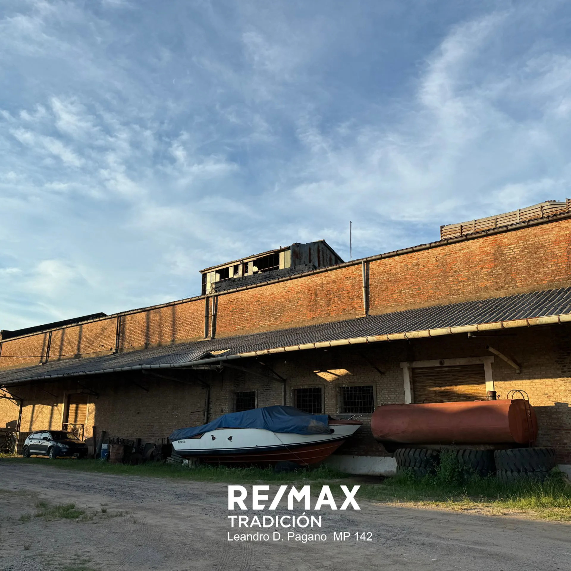 Terreno Industrial con galpón EN VENTA Pto Vilelas foto 3