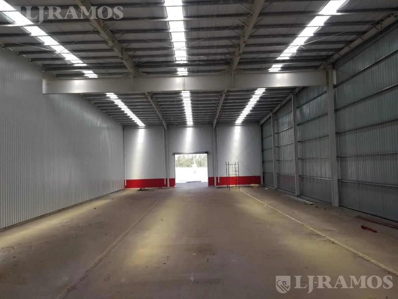 Depósito en  Zárate foto 2