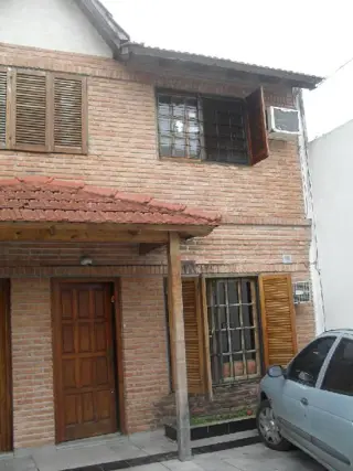Duplex en Venta en Ramos Mejía, La Matanza, Buenos Aires foto 1