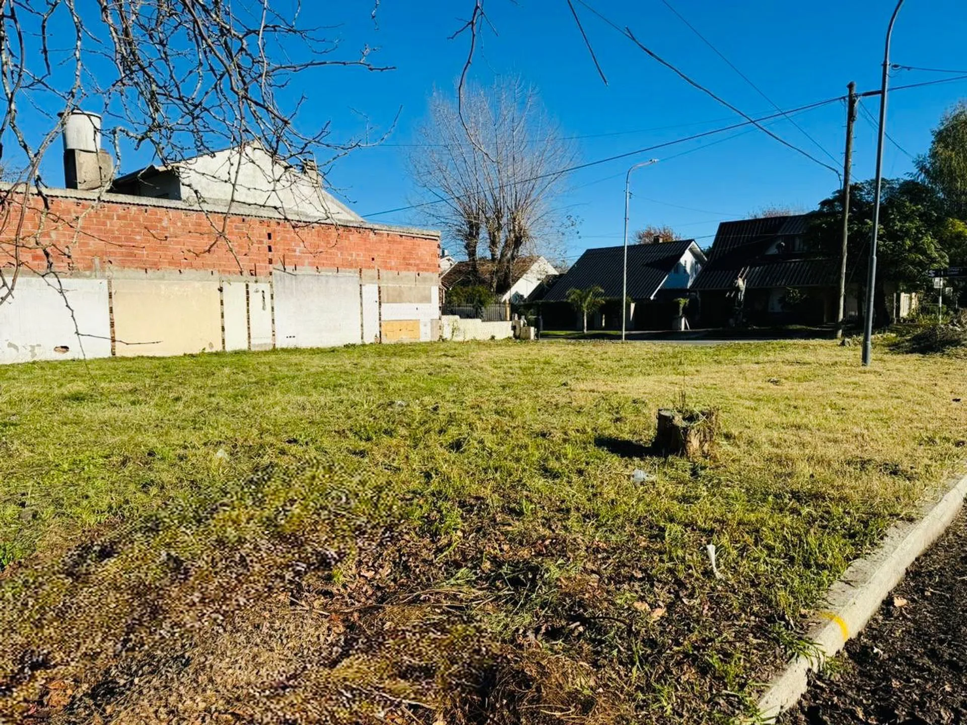 VENTA LOTE DE 328 M EN ORTEGA Y GASSET Y DAPROTIS foto 4