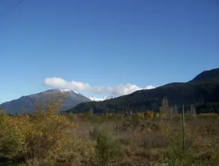 Imperdible Lote Céntrico en Lago Puelo. foto 3