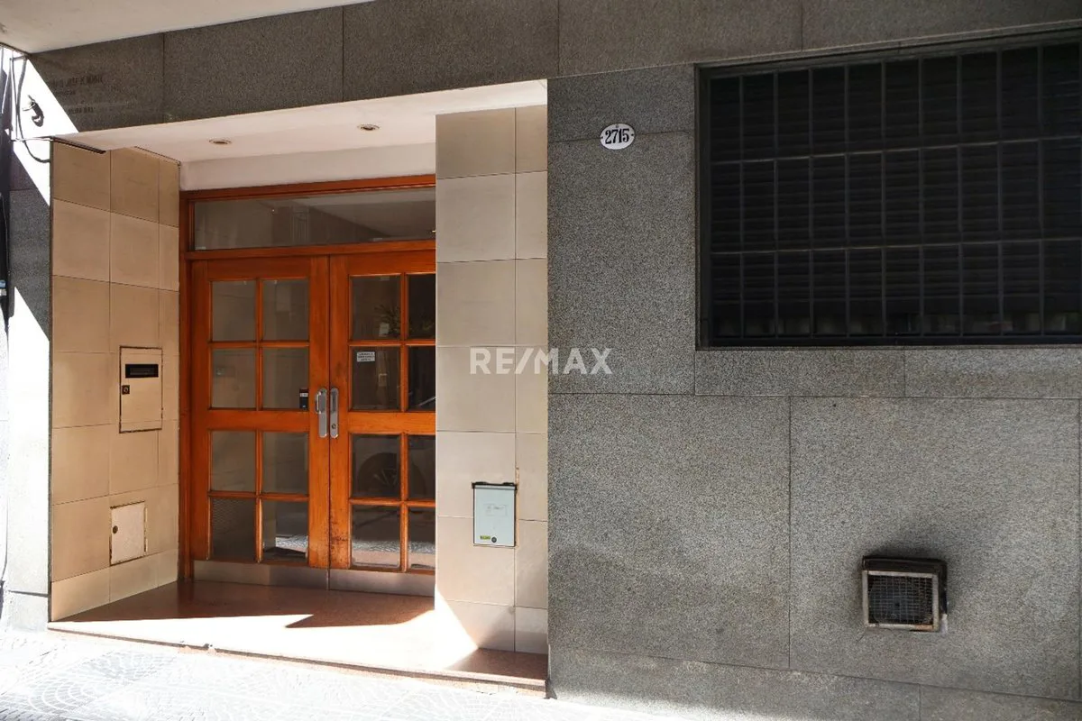 VENTA DEPARTAMENTO 4 AMBIENTES EN BARRIO NORTE foto 3