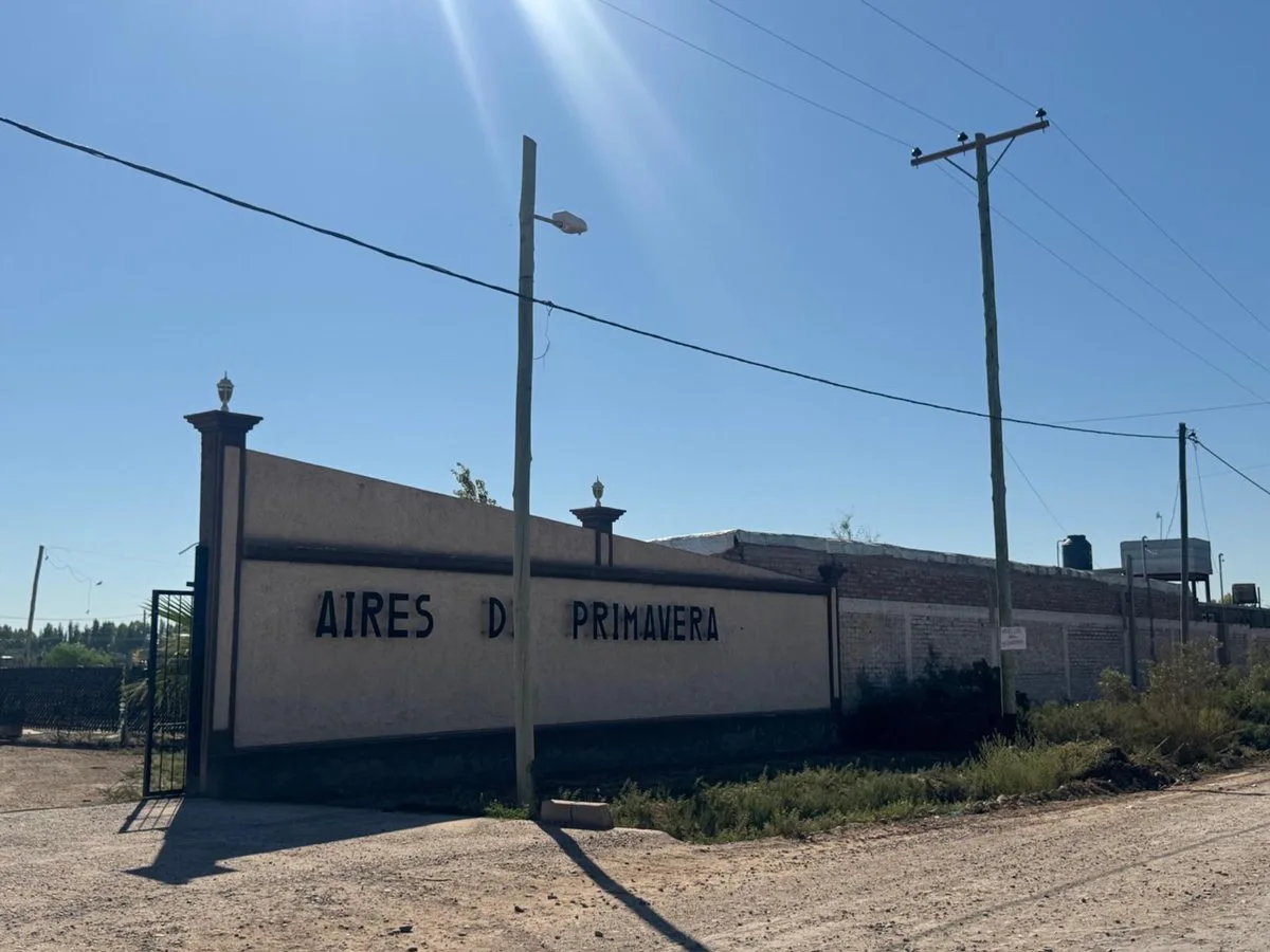 VENTA LOTE AIRES DE PRIMAVERA , RODEO DEL MEDIO foto 5