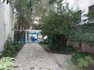 Duplex 6 amb/con dep./balcón terraza/parrilla y pileta. foto 3