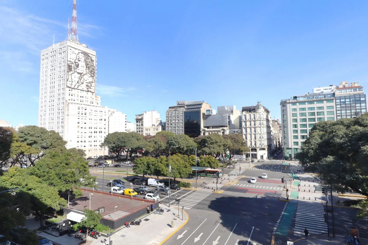 Oficina Comercial  Piso Entero Venta Microcentro. foto 3