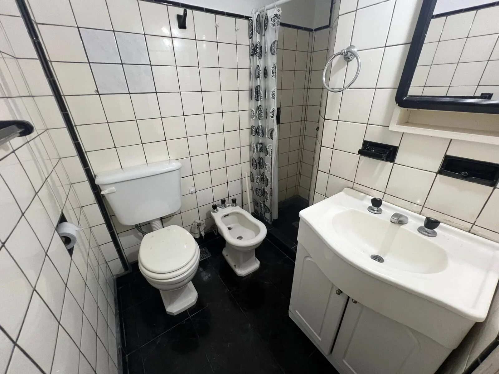 Small Studio One Block from the Sea in Edificio Costa Azul, Miramar – photo 6 of 6