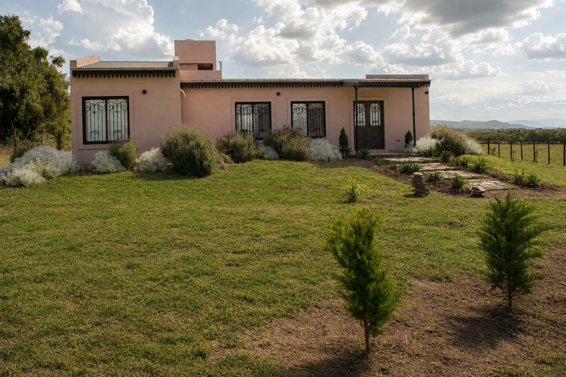 Venta casa de campo Chicoana 4 Ha vista cerros foto 5