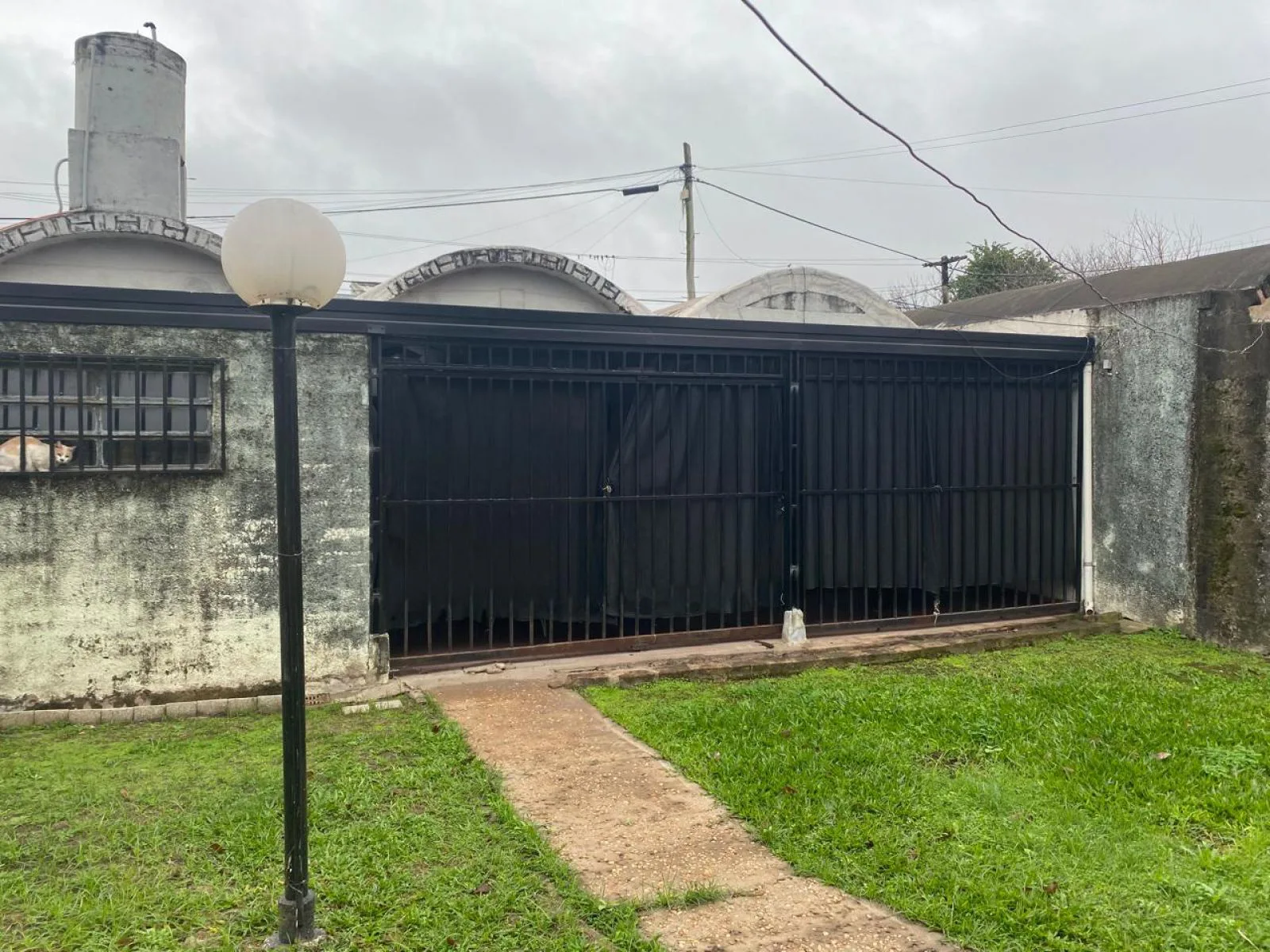 CASA TEMPORARIA con jardin , parrilla, camaras, aire acondicionado foto 2