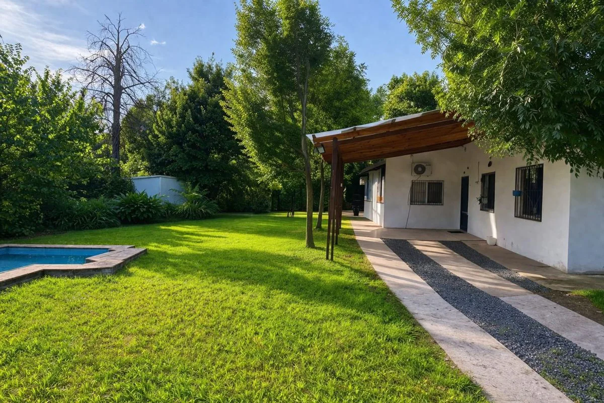 Casa 3 AMB con Gran Parque y Pileta