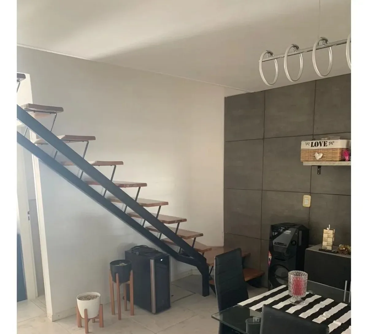 VENTA ITUZAINGO DUPLEX 4 AMB COCHERA APTO CREDITO foto 2