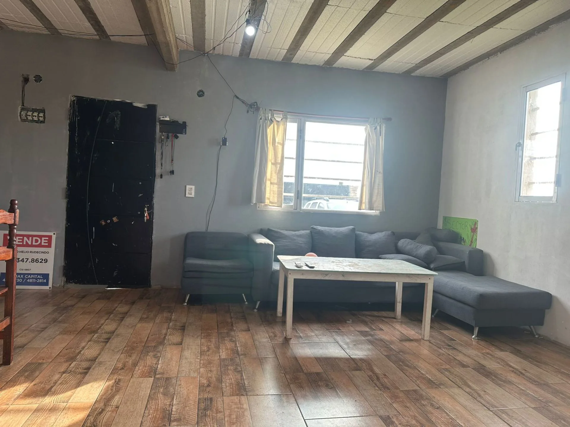 VENTA CASA 3 AMBIENTES CON GRAN LOTE foto 3