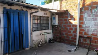 EXCELENTE Y AMPLIO PH TIPO CASA C/ COCHERAS en BILLINGHURTS, PXMO PLAZA E IMPORTANTES AVENIDAS foto 3