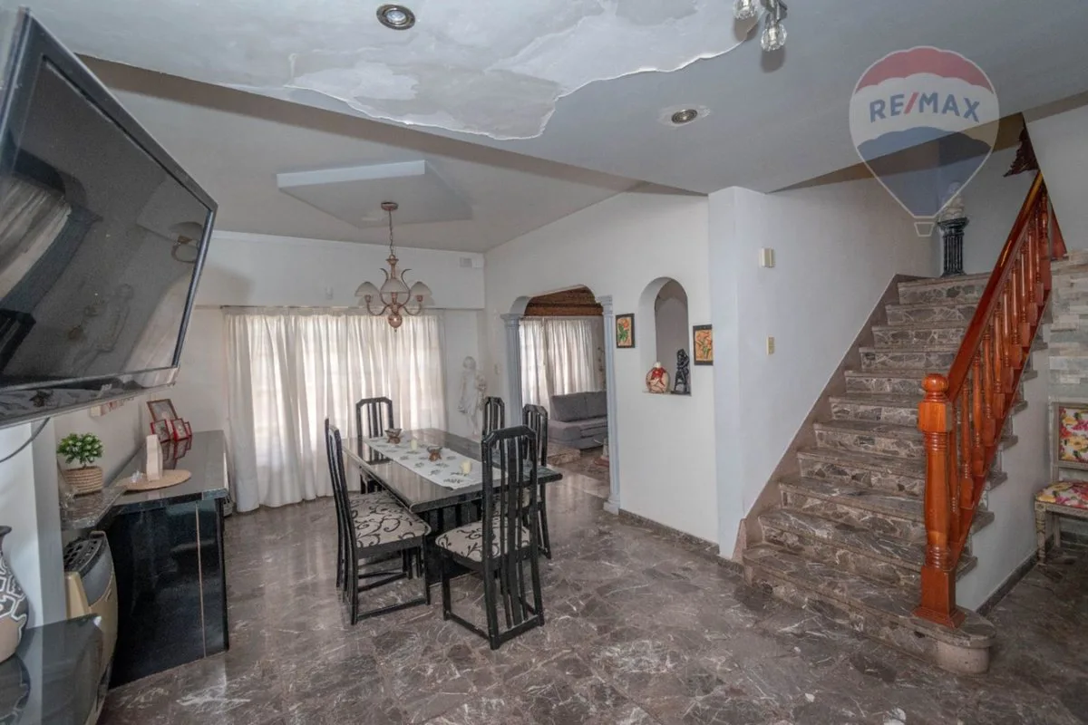 CASA 3 DORMITORIOS EN VENTA LA PLATA CON PILETA foto 5