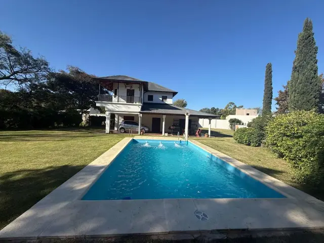 VENTA/CASA RETASADA/LOS ALAMOS/SERVICIOS/CRÉDITO