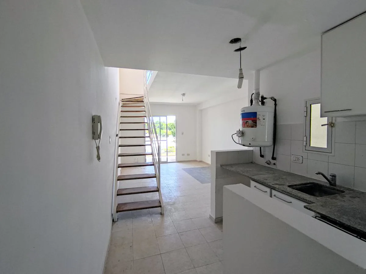 Almafuerte 1100 - Dúplex de un dormitorio  en venta - Rosario, Alberdi foto 2