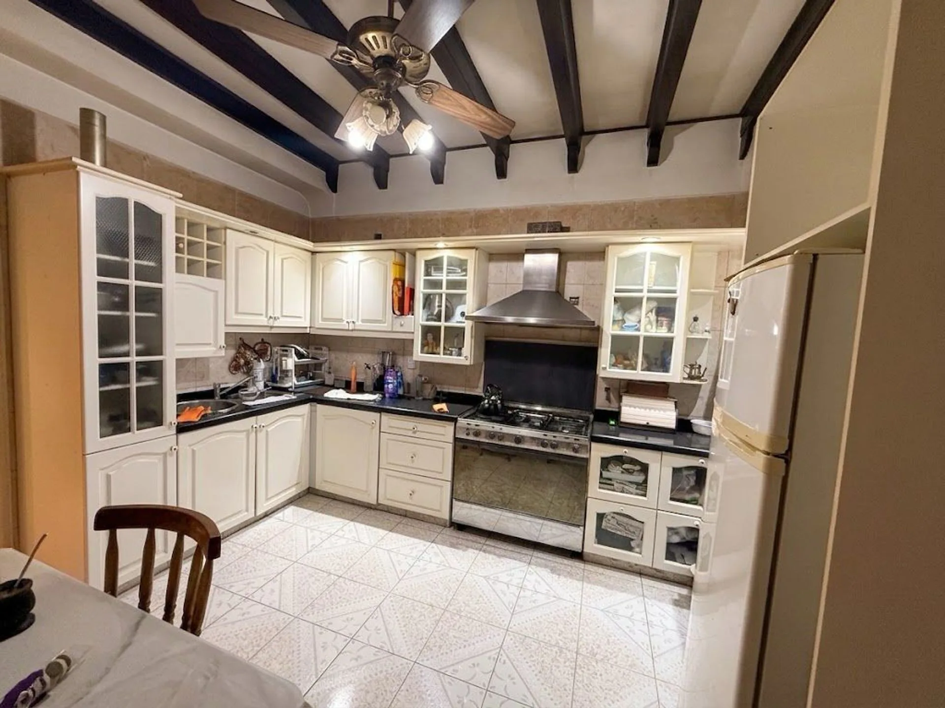 CASA PH LOCAL COCHERA EN VENTA BELGRANO foto 4