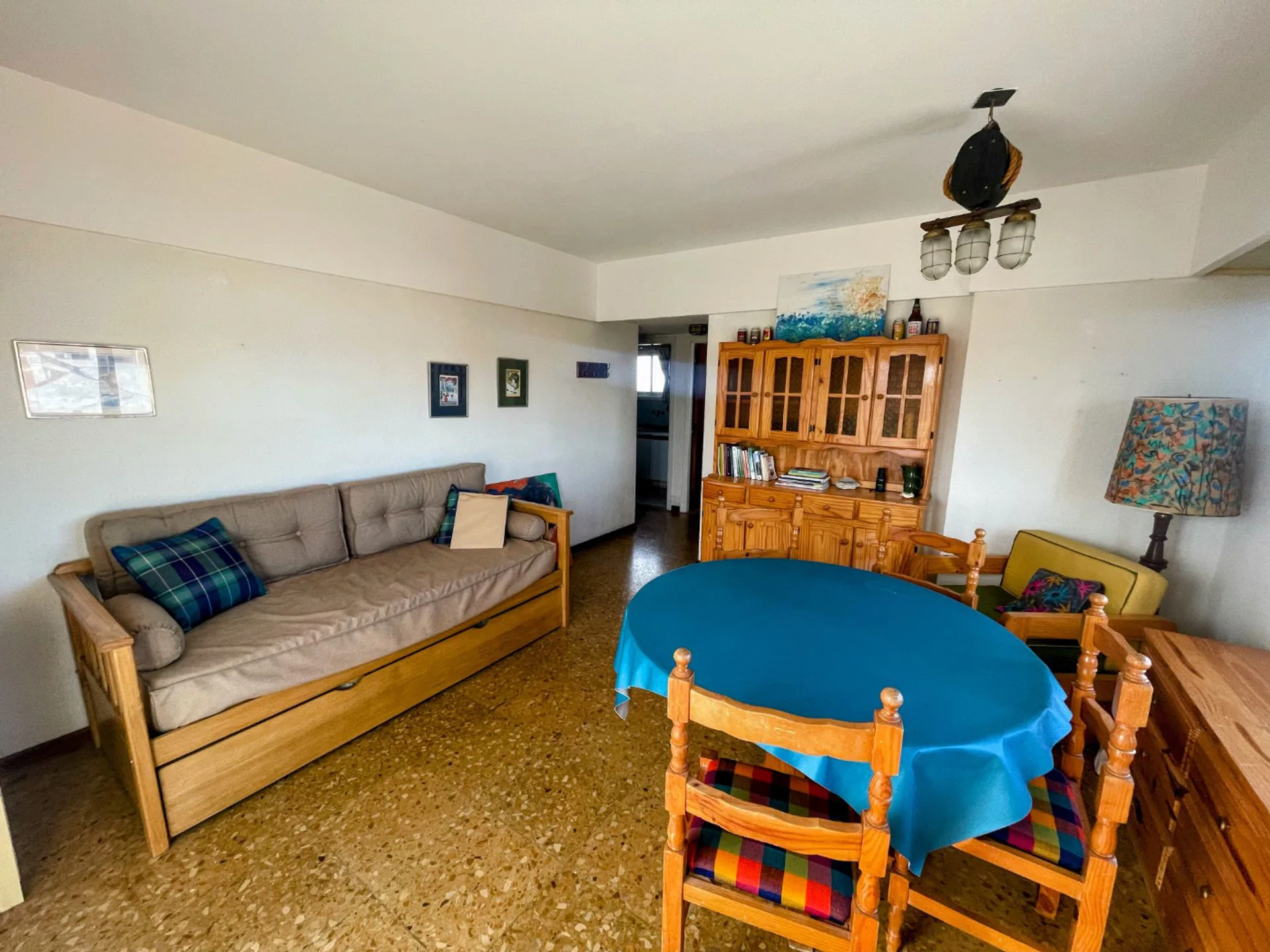 VENTA DEPARTAMENTO 2 AMBIENTES CON BALCON MIRAMAR foto 2
